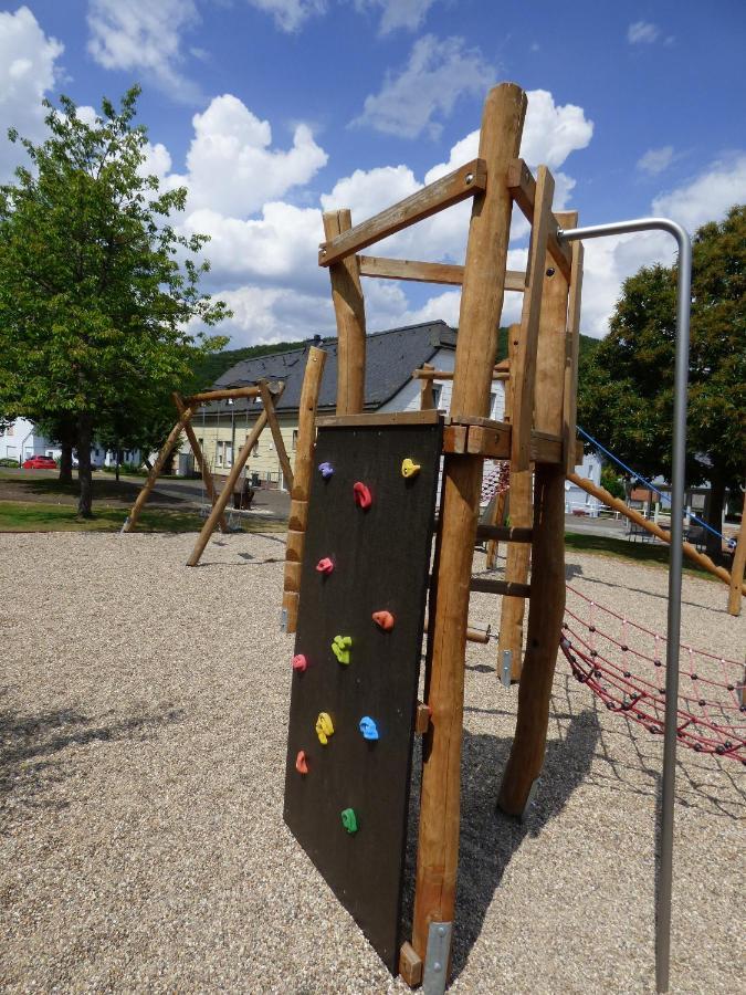 Ferienwohnung Dasch, Bei Idar-Oberstein Im Nationalpark Hunsrueck-Hochwald Siesbach Eksteriør billede